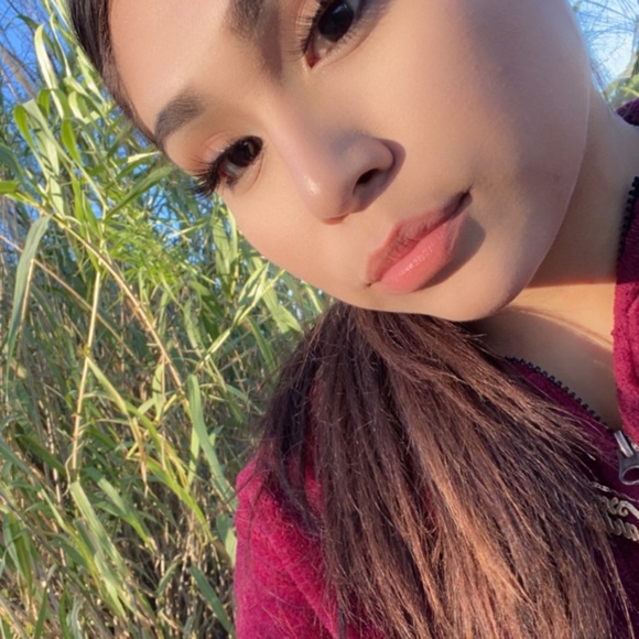 Meet your Posher, Maribel - Picture 1 of 1